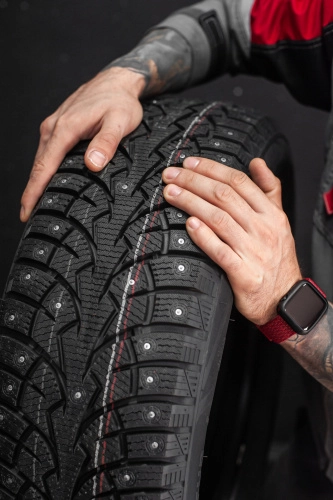 фото протектора и шины WINTERNOVA STUD I Шина ZMAX WINTERNOVA STUD I 155/70 R13 75T