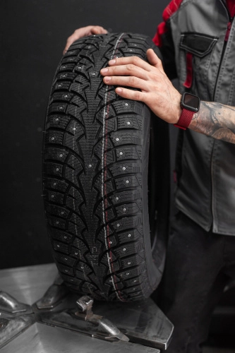 фото протектора и шины WINTERNOVA STUD I Шина ZMAX WINTERNOVA STUD I 155/70 R13 75T
