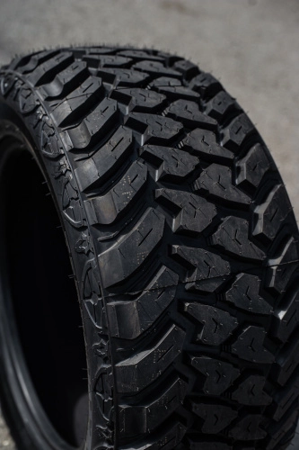 фото протектора и шины Terramax M/T Шина Sailun Terramax M/T 265/70 R17 121/118Q
