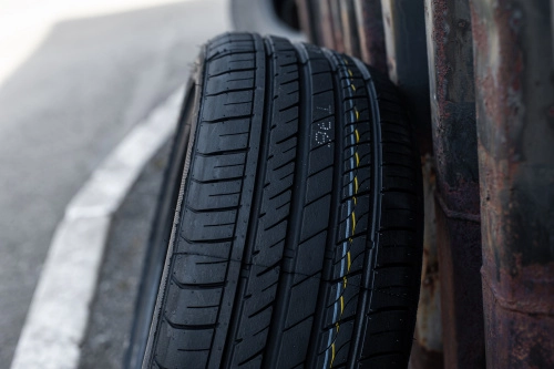 фото протектора и шины ULTRA ARZ5 Шина Arivo ULTRA ARZ5 275/45 R21 110W