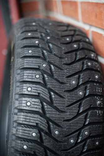 фото протектора и шины Ice Blazer WST3 Шина Sailun Ice Blazer WST3 225/45 R17 94T